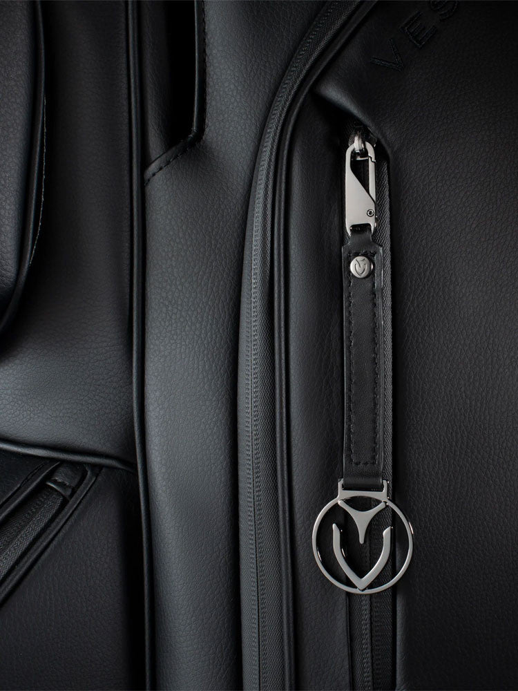 Vessel Medallion Logo Pull